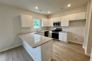 12073 Lansbury Dr, Inman, SC 29349 - Photo 7