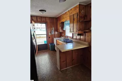 42 Reeves Avenue, Greenville, SC 29605 - Photo 7