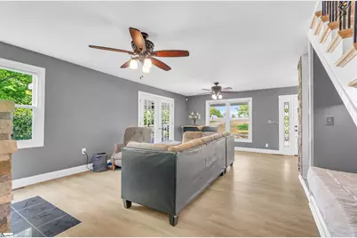 5411 N 14 Highway, Landrum, SC 29356 - Photo 5