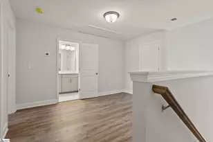 230 Lake Greenwood Blvd, Greenwood, SC 29649 - Photo 15