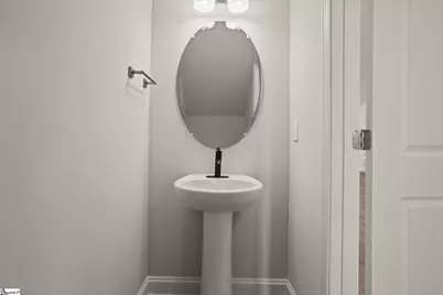 232 Lake Greenwood Boulevard, Greenwood, SC 29649 - Photo 9