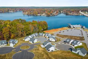 234 Lake Greenwood Blvd, Greenwood, SC 29649 - Photo 5