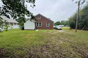 422 E Savannah St, Calhoun Falls, SC 29628 - Photo 19