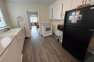 422 E Savannah St, Calhoun Falls, SC 29628 - Photo 15