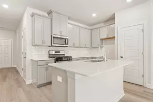 819 Ernest Ln, Lyman, SC 29365 - Photo 7