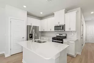 827 Ernest Ln, Lyman, SC 29365 - Photo 3