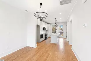 1305 Pendleton St, Greenville, SC 29611 - Photo 7