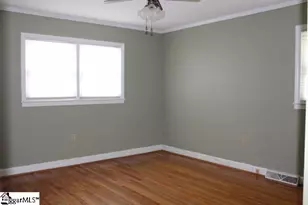 208 Skyland Dr, Clinton, SC 29325 - Photo 15