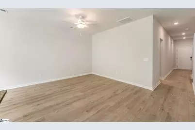 24 Nonnington Way, Taylors, SC 29687 - Photo 5