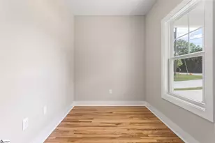 18 N Georgia Ave, Greenville, SC 29611 - Photo 17