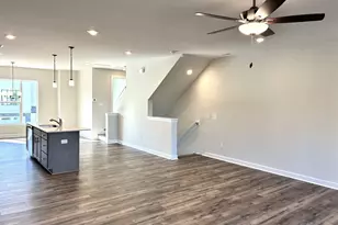 7 Pikewood Ln, Greenville, SC 29607 - Photo 7