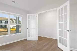 104 Larson Ln, Greenwood, SC 29646 - Photo 5