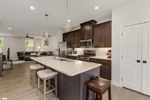 27 Rollins Ave, Greenville, SC 29607 - Photo 15