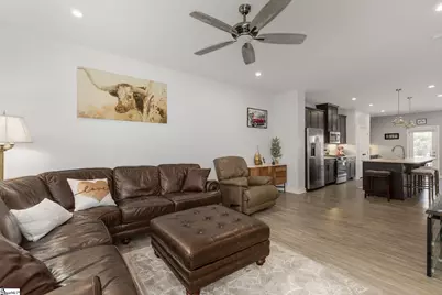 27 Rollins Avenue, Greenville, SC 29607 - Photo 17