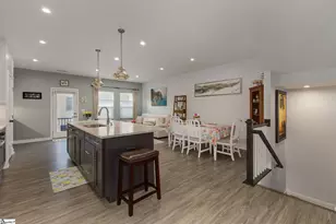 27 Rollins Ave, Greenville, SC 29607 - Photo 7