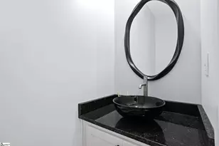 2705 Brook Hollow Dr, Seneca, SC 29678 - Photo 7