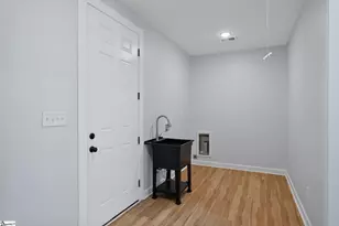 2705 Brook Hollow Dr, Seneca, SC 29678 - Photo 23