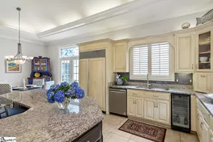 33 Southview Ledge Rd, Landrum, SC 29356 - Photo 17