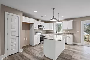 2 Hillbrook Rd, Taylors, SC 29687 - Photo 9