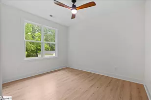 119A Woodland Dr, Fountain Inn, SC 29644 - Photo 17