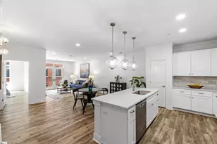 98 E McBee Ave., Greenville, SC 29601 - Photo 7