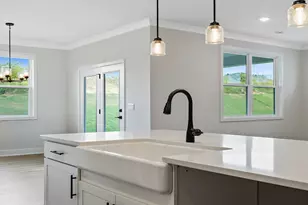 410 Fiery Rd, Greenville, SC 29607 - Photo 17