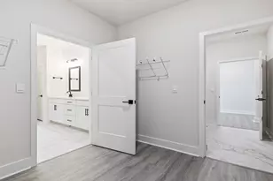 410 Fiery Rd, Greenville, SC 29607 - Photo 27