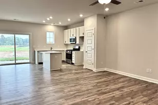 1524 Yellowwood Ct, Reidville, SC 29375 - Photo 3