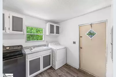 136 Topaz Drive, Gray Court, SC 29645 - Photo 11