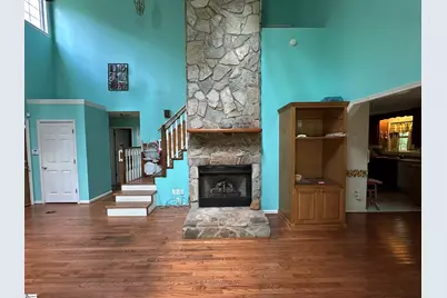 693 Grandwood Boulevard, Gray Court, SC 29645 - Photo 5