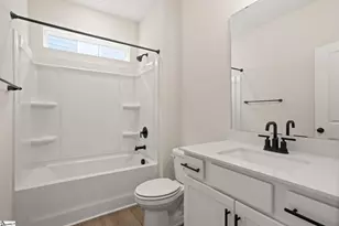 652 Columbus Cir, Simpsonville, SC 29680 - Photo 7