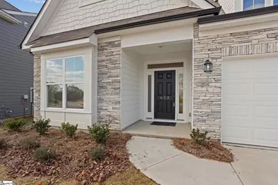 652 Columbus Circle, Simpsonville, SC 29680 - Photo 3
