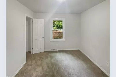 308 Piedmont Avenue, Taylors, SC 29687 - Photo 5