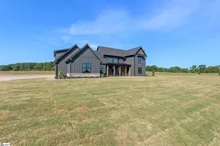 744 Garrison Rd, Pelzer, SC 29669 - Photo 3