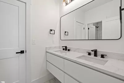 125 E Peninsula Drive, Laurens, SC 29360 - Photo 27