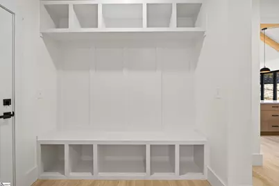 125 E Peninsula Drive, Laurens, SC 29360 - Photo 15