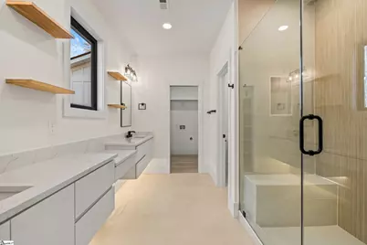 125 E Peninsula Drive, Laurens, SC 29360 - Photo 17