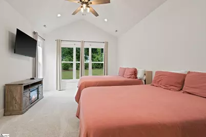 421 Lynn Road, Taylors, SC 29687 - Photo 15