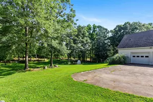 36 Heritage Dr, Fountain Inn, SC 29644 - Photo 45