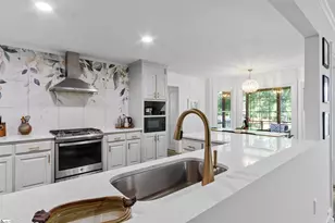 36 Heritage Dr, Fountain Inn, SC 29644 - Photo 9