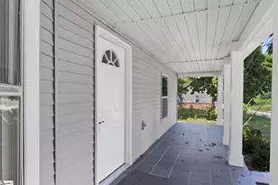 904 W Hampton St, Laurens, SC 29360 - Photo 5