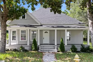 904 W Hampton St, Laurens, SC 29360 - Photo 1