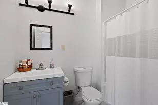 904 W Hampton St, Laurens, SC 29360 - Photo 21