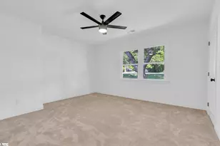 2 Melbourne Ln, Greenville, SC 29615 - Photo 27