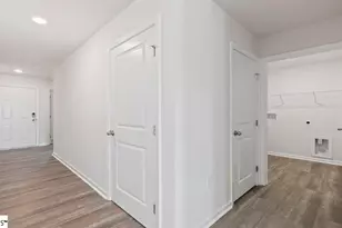 2238 Springview Ct, Boiling Springs, SC 29316 - Photo 5