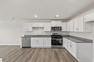 2238 Springview Ct, Boiling Springs, SC 29316 - Photo 13