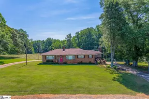 849 Harvey Rd, Greer, SC 29651 - Photo 5