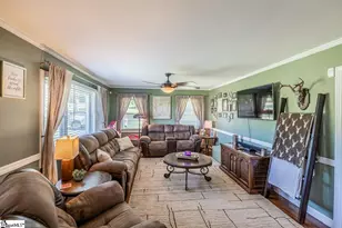 849 Harvey Rd, Greer, SC 29651 - Photo 9