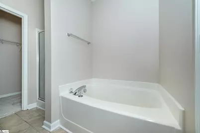 212 Dellwood Drive, Spartanburg, SC 29301 - Photo 21