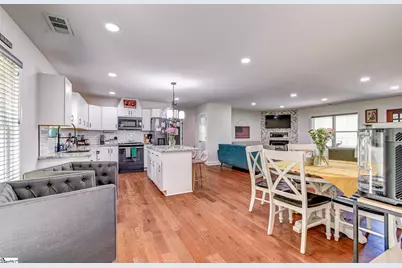 115 Albert Street, Landrum, SC 29356 - Photo 7